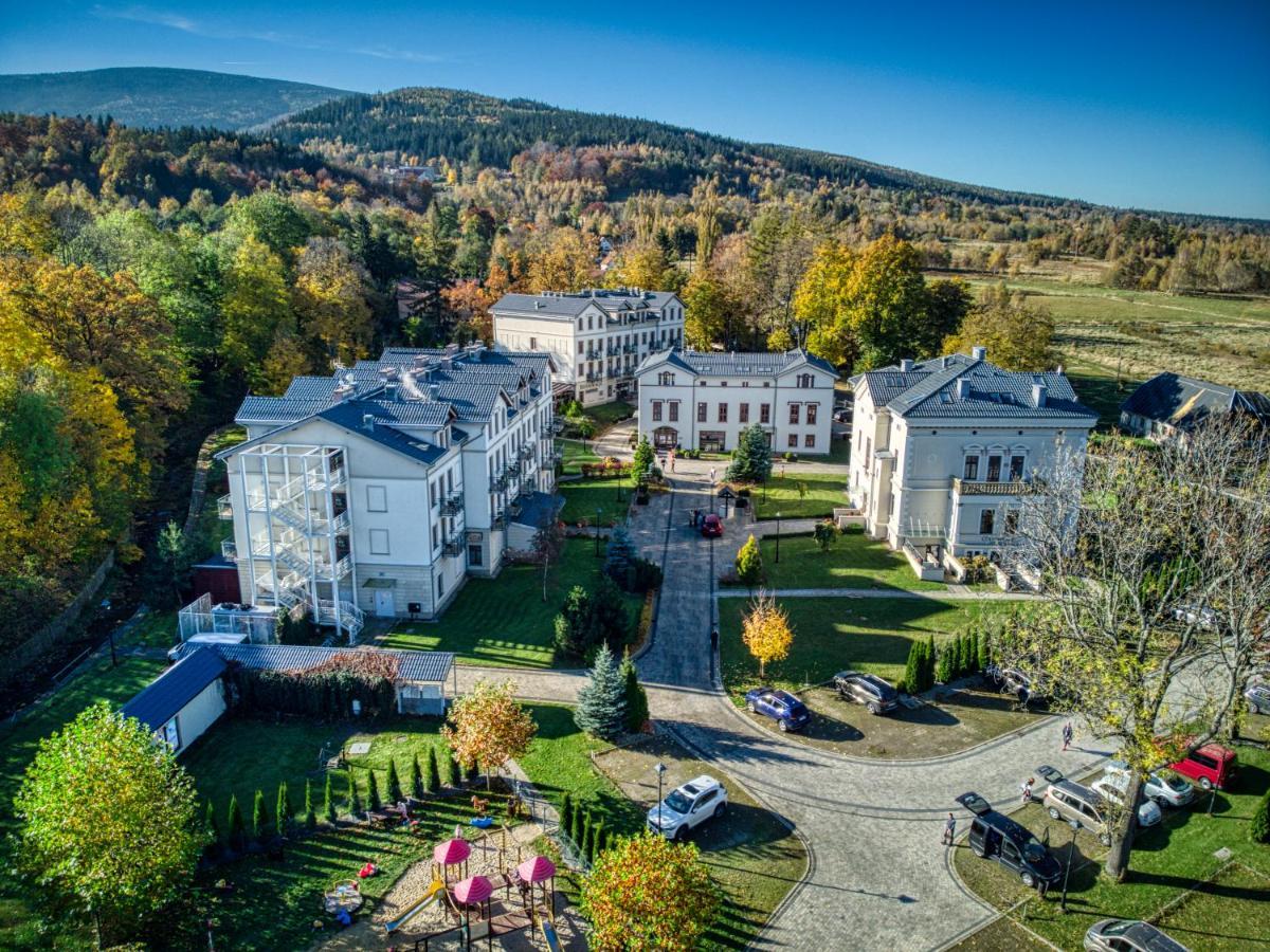 Cottonina Hotel & Mineral Spa Resort Świeradów-Zdrój Exteriér fotografie