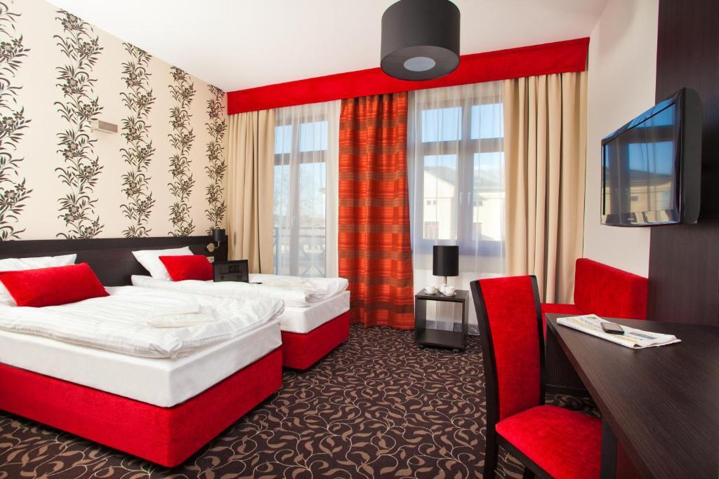 Cottonina Hotel & Mineral Spa Resort Świeradów-Zdrój Pokoj fotografie